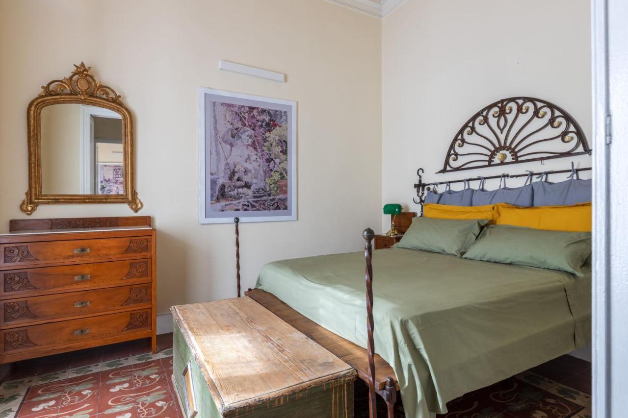 Catania City Center Historical Building Home Εξωτερικό φωτογραφία